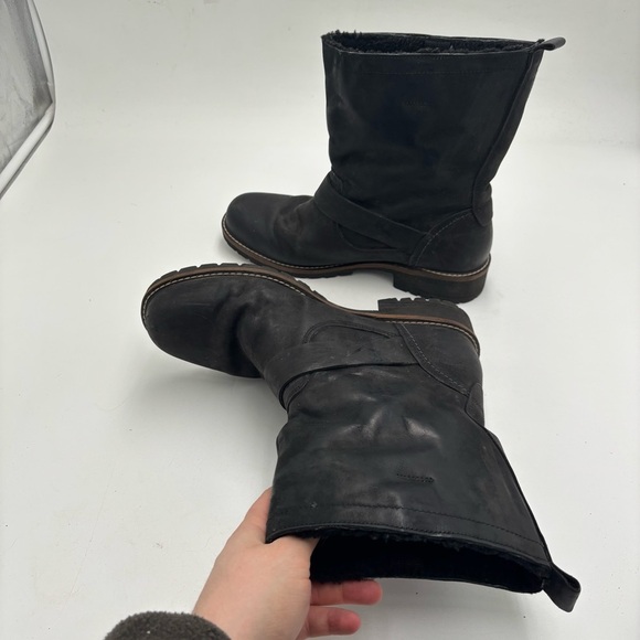 Ecco Women’s 40 Black Leather Pull On Elaine Outdoor Mid Calf Boots - Picture 6 of 7